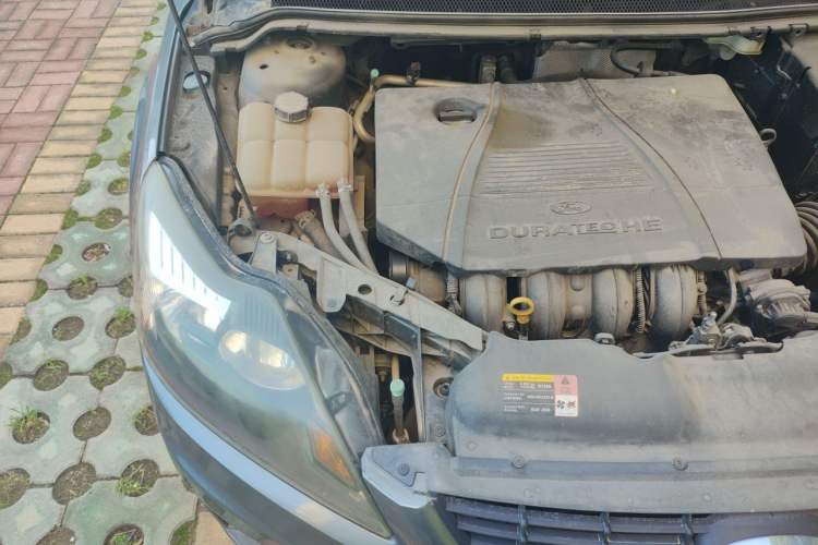 Used Ford Focus 2012 Hatchback Classic 1.8L Automatic Base Model Engine Bay Right