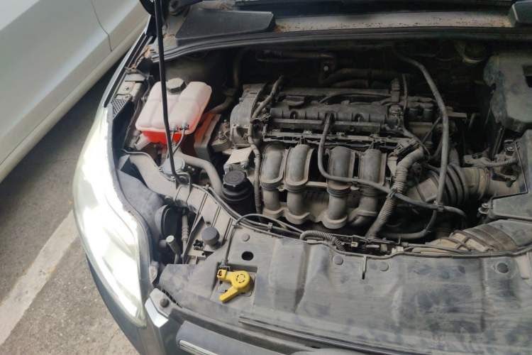 Used Ford Focus 2012 Sedan 1.6L Automatic Fashion Edition Engine Bay Right
