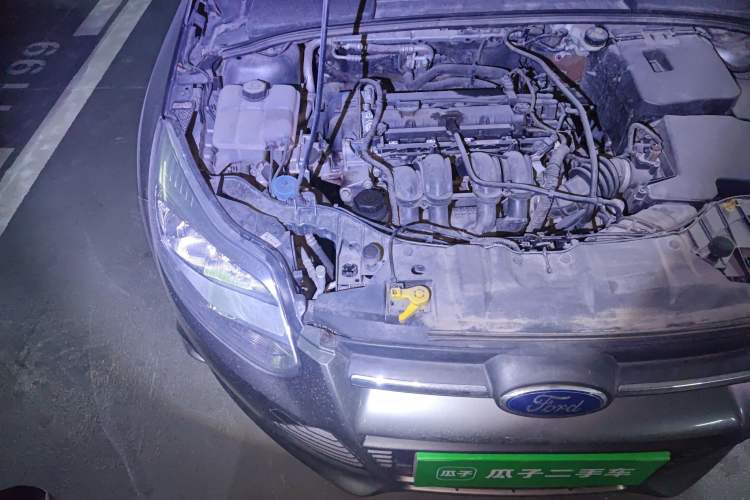 Used Ford Focus 2012 Sedan 1.6L Automatic Fashion Edition Engine Bay Right