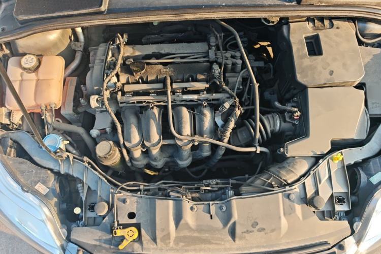Used Ford Focus 2012 Hatchback 1.6L Automatic Comfort Model Engine Bay