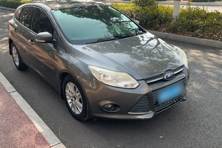 Used Ford Focus 2012 Hatchback 1.6L Automatic Comfort Model Exterior 2