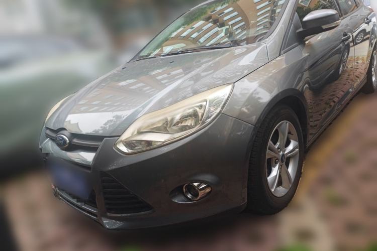 Used Ford Focus 2012 Hatchback 1.6L Automatic Fashion Edition Guazi used car, China used car export, Used car for sale, Used cars, Cheapest cars for sale