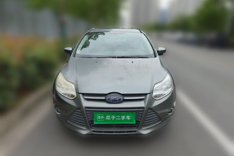 Used Ford Focus 2012 Sedan 1.6L Automatic Fashion Edition Front