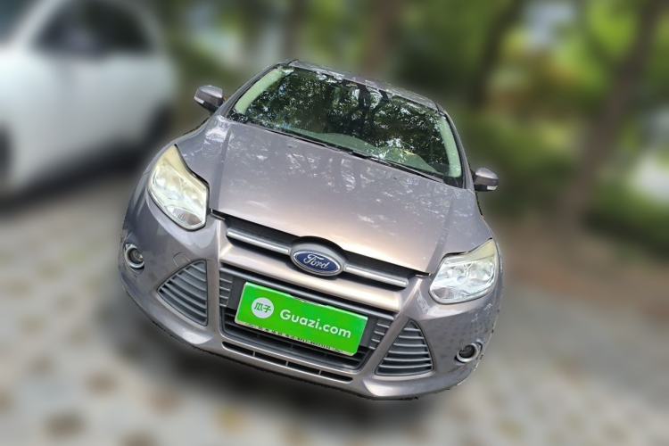 Used Ford Focus 2012 Sedan 1.6L Manual Fashion Edition Front