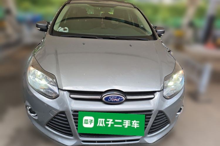 Used Ford Focus 2012 Hatchback 2.0L Automatic Luxury Sport Model Front