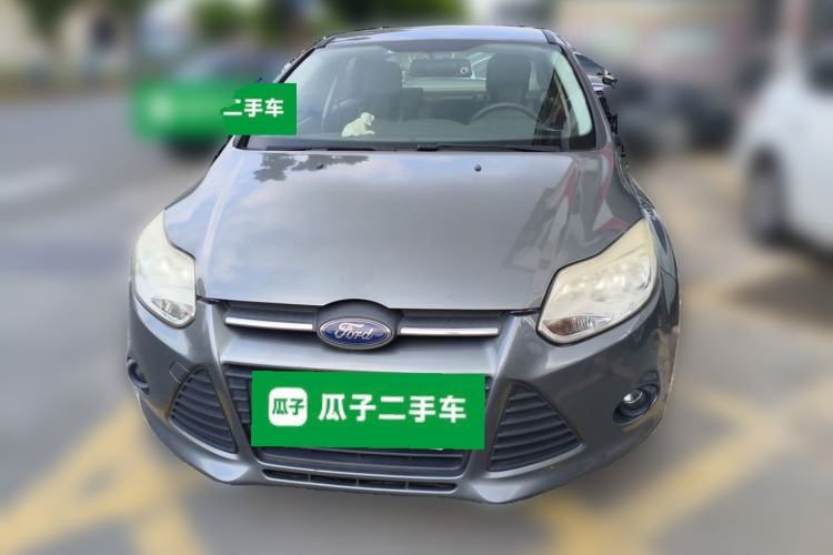 Used Ford Focus 2012 Sedan 1.6L Manual Comfort Model Front