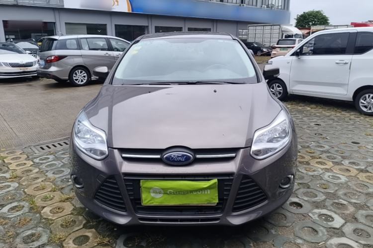 Used Ford Focus 2012 Sedan 1.6L Manual Fashion Edition Front