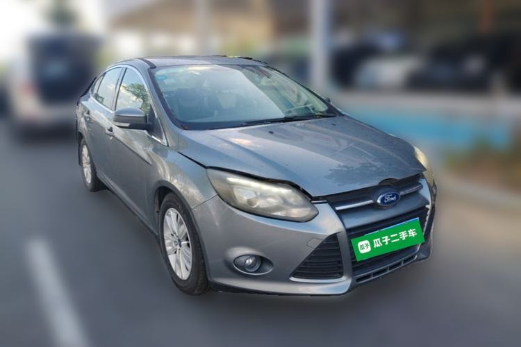 Used Ford Focus 2012 Sedan 1.6L Automatic Comfort Model Front Right 45 Deg