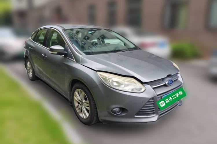 Used Ford Focus 2012 Sedan 1.6L Manual Comfort Model Front Right 45 Deg