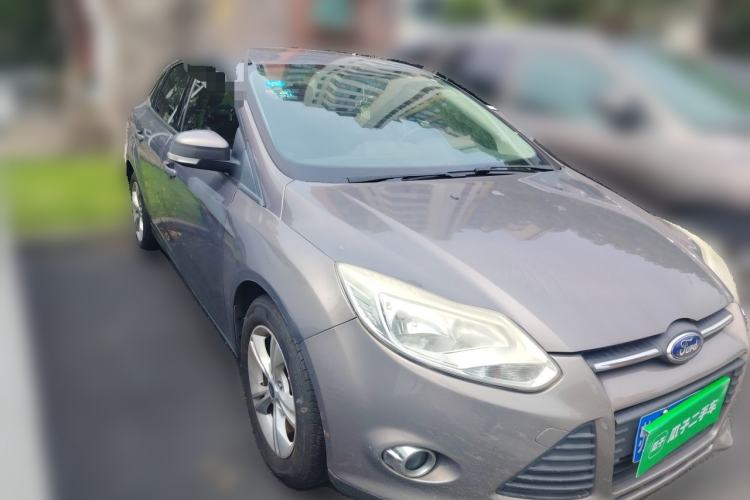 Used Ford Focus 2012 Sedan 1.6L Automatic Fashion Edition Front Right 45 Deg