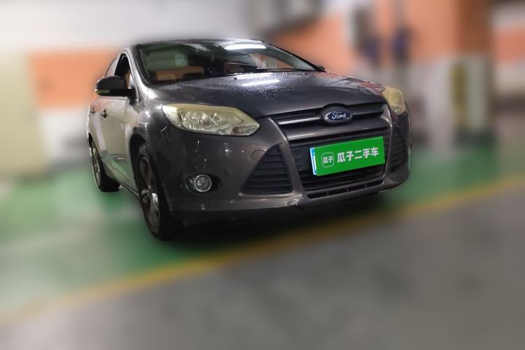 Used Ford Focus 2012 Sedan 1.6L Automatic Fashion Edition Front Right 45 Deg