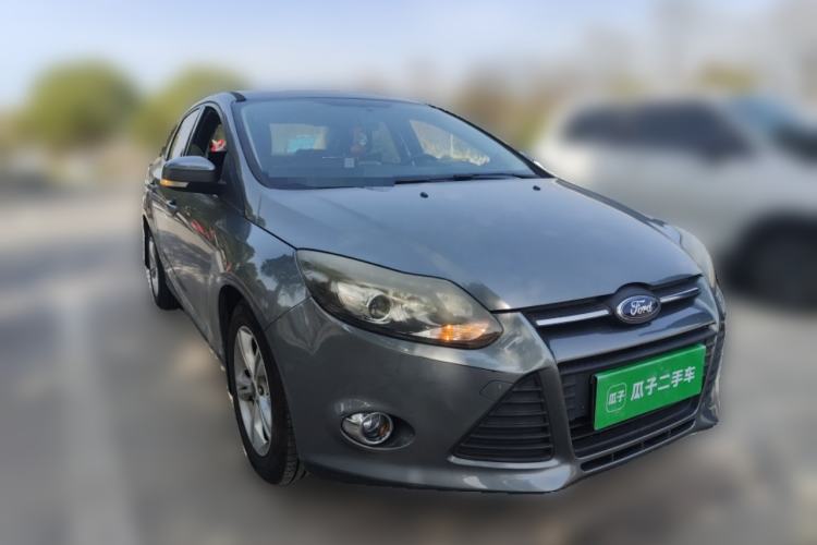 Used Ford Focus 2012 Sedan 1.6L Automatic Fashion Edition Front Right 45 Deg