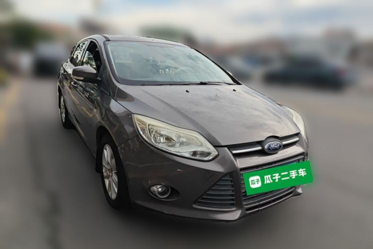 Used Ford Focus 2012 Sedan 1.6L Automatic Comfort Model Front Right 45 Deg