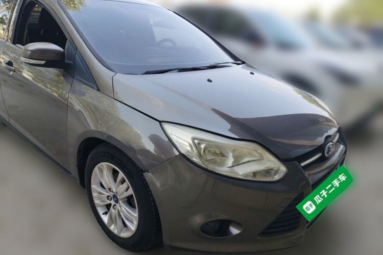 Used Ford Focus 2012 Sedan 1.6L Automatic Comfort Model Front Right 45 Deg