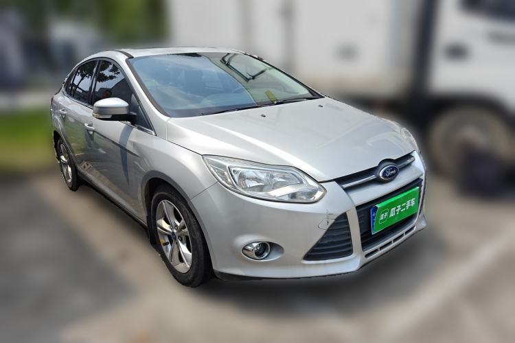 Used Ford Focus 2012 Sedan 1.6L Automatic Fashion Edition Front Right 45 Deg