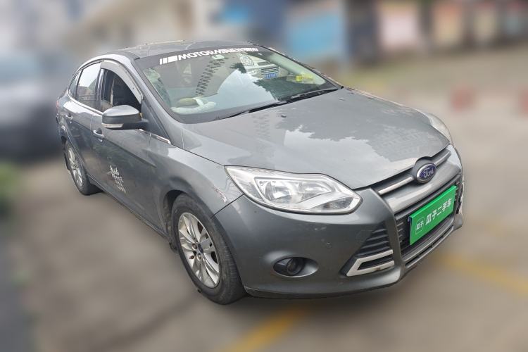 Used Ford Focus 2012 Sedan 1.6L Automatic Comfort Model Front Right 45 Deg