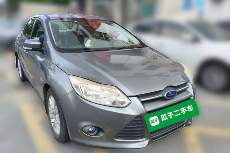 Used Ford Focus 2012 Sedan 1.6L Manual Comfort Model Front Right 45 Deg