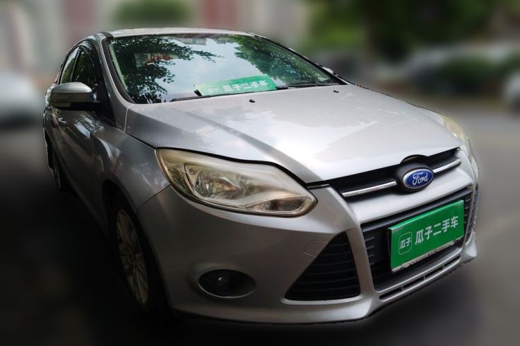 Used Ford Focus 2012 Sedan 1.6L Automatic Comfort Model Front Right 45 Deg