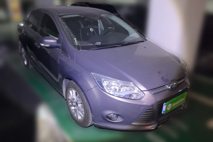 Used Ford Focus 2012 Sedan 1.6L Automatic Comfort Model Front Right 45 Deg