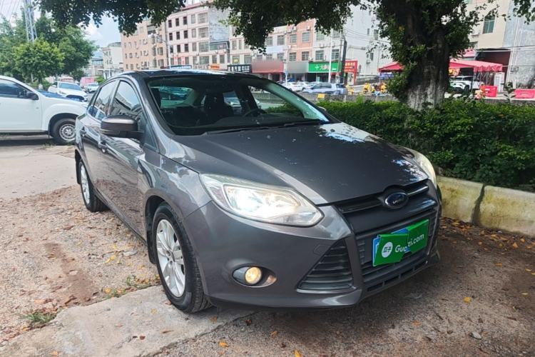 Used Ford Focus 2012 Sedan 1.6L Automatic Comfort Model Front Right 45 Deg