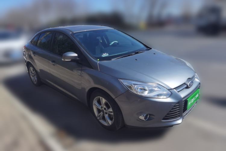 Used Ford Focus 2012 Sedan 1.6L Automatic Fashion Edition Front Right 45 Deg