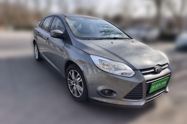 Used Ford Focus 2012 Sedan 1.6L Automatic Comfort Model Front Right 45 Deg