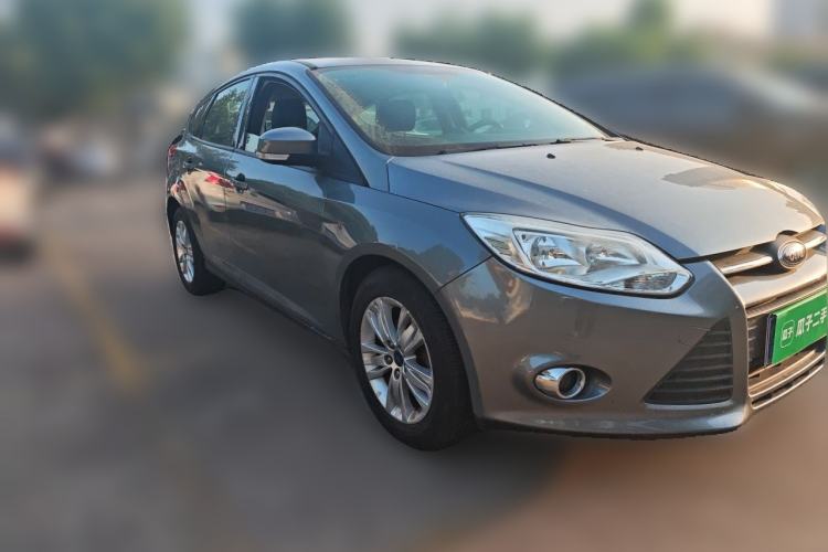 Used Ford Focus 2012 Hatchback 1.6L Automatic Comfort Model Front Right 45 Deg