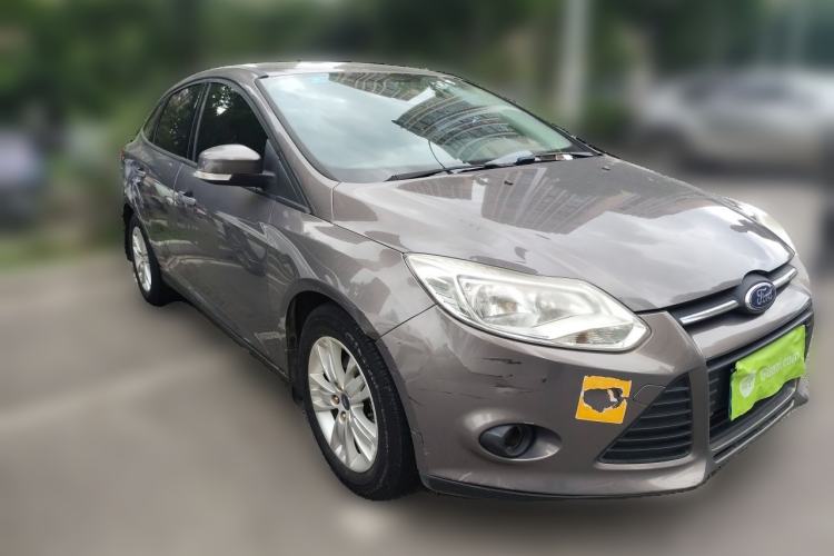 Used Ford Focus 2012 Sedan 1.6L Manual Comfort Model Front Right 45 Deg