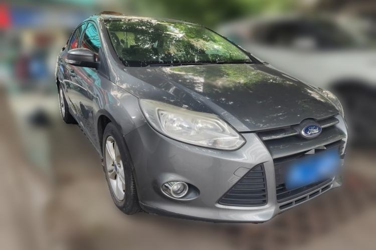 Used Ford Focus 2012 Sedan 1.6L Automatic Fashion Edition Front Right 45 Deg