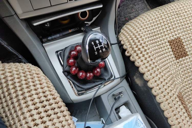 Used Ford Focus 2012 Hatchback Classic 1.8L Manual Base Model Gear Lever