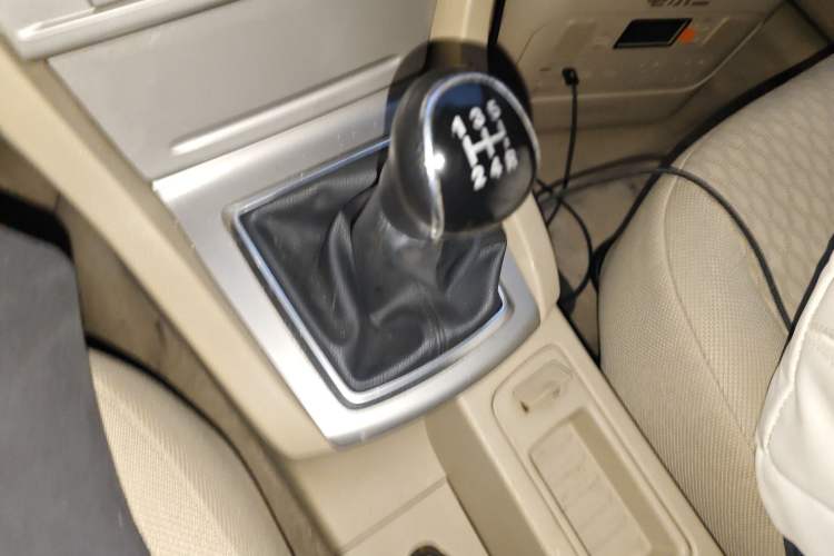 Used Ford Focus 2012 Sedan Classic 1.8L Manual Base Model Gear Lever