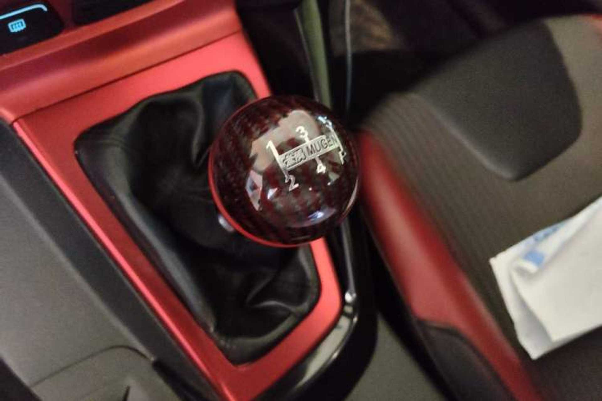 Used Ford Focus 2012 Hatchback 2.0L Manual Luxury Sport Model Gear Lever