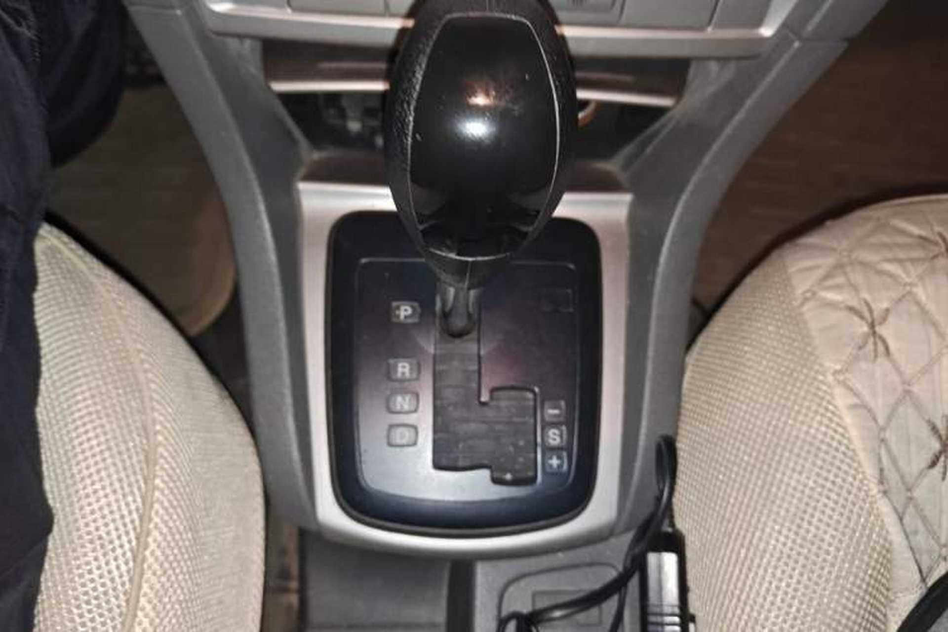 Used Ford Focus 2012 Hatchback Classic 1.8L Automatic Base Model Gear Lever