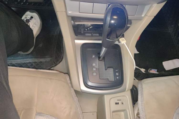 Used Ford Focus 2012 Sedan Classic 1.8L Automatic Base Model Gear Lever