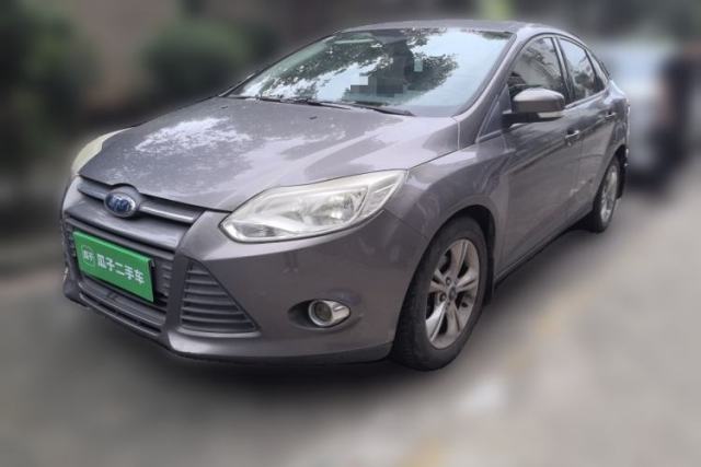 Used Ford Focus 2012 Sedan 1.6L Manual Fashion Edition
