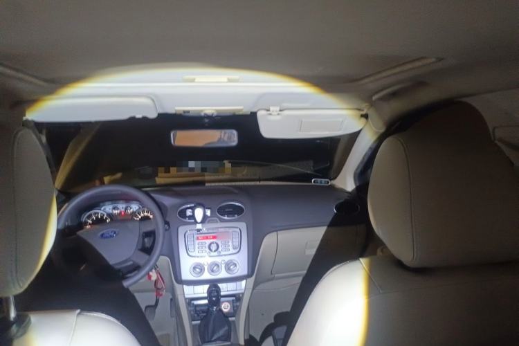 Used Ford Focus 2012 Sedan Classic 1.8L Manual Fashion Edition Headliner