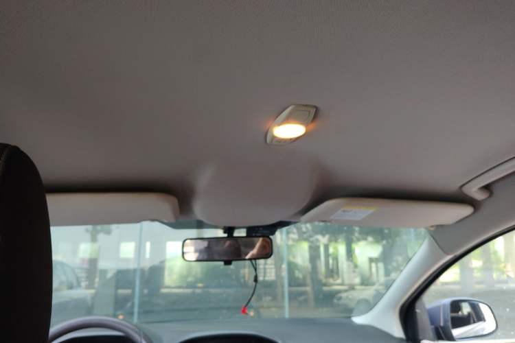 Used Ford Focus 2012 Sedan 1.6L Automatic Comfort Model Headliner
