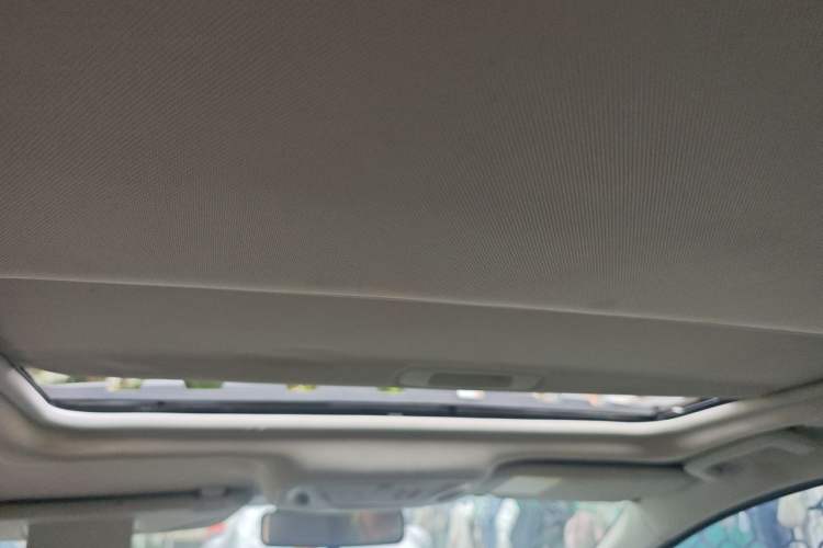 Used Ford Focus 2012 Sedan 1.6L Manual Fashion Edition Headliner