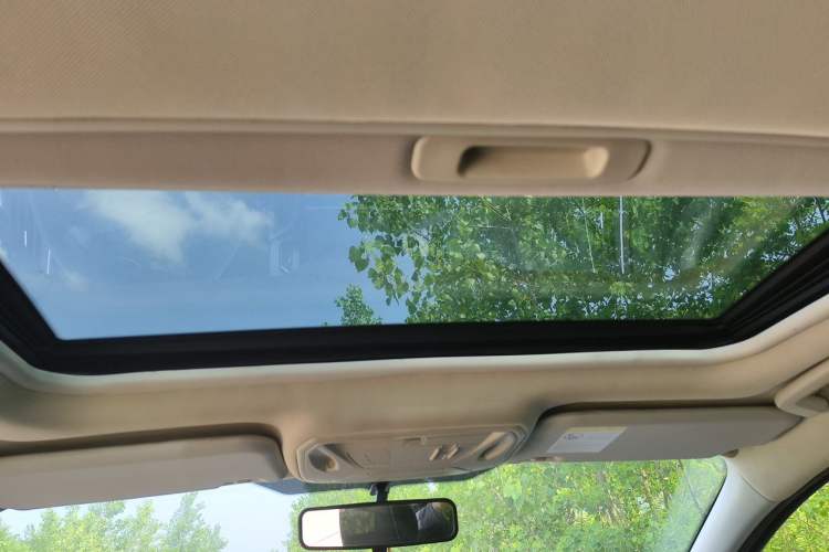 Used Ford Focus 2012 Sedan 1.6L Automatic Fashion Edition Headliner