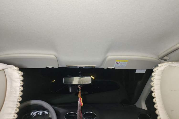 Used Ford Focus 2012 Sedan Classic 1.8L Automatic Fashion Edition Headliner