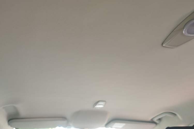 Used Ford Focus 2012 Sedan 1.6L Automatic Comfort Model Headliner