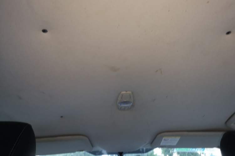 Used Ford Focus 2012 Sedan 1.6L Automatic Comfort Model Headliner