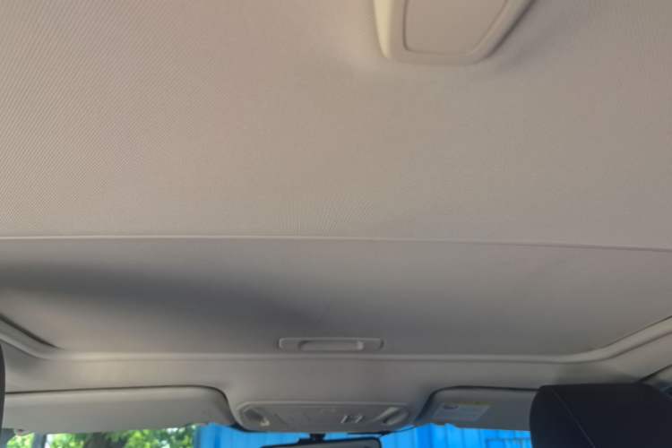 Used Ford Focus 2012 Sedan 1.6L Automatic Fashion Edition Headliner