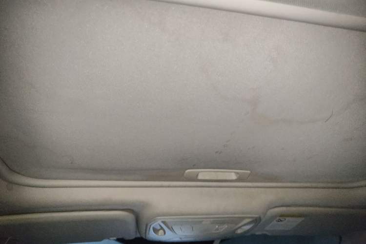 Used Ford Focus 2012 Sedan 1.6L Automatic Fashion Edition Headliner