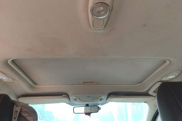 Used Ford Focus 2012 Sedan 1.6L Manual Fashion Edition Headliner
