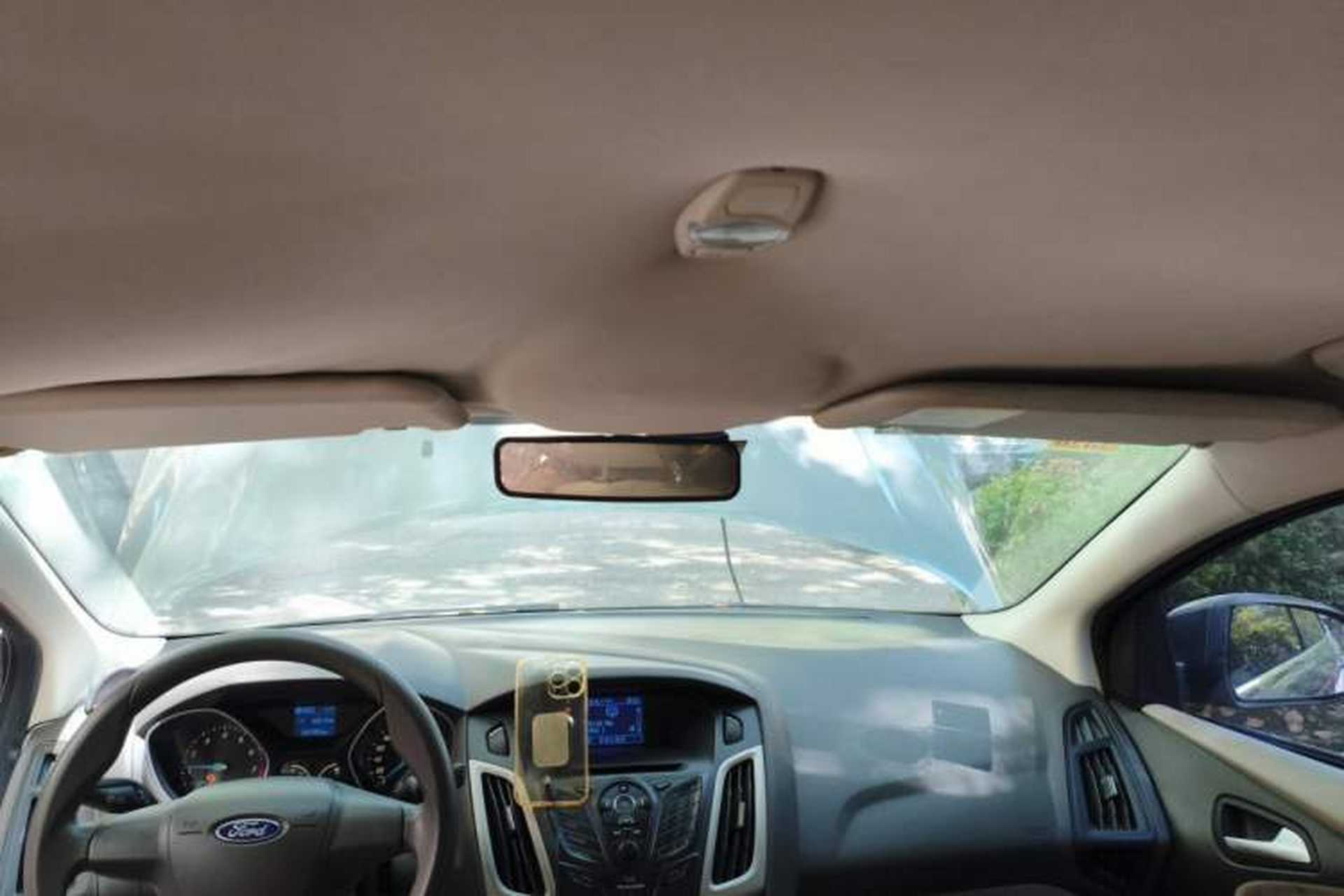 Used Ford Focus 2012 Sedan 1.6L Automatic Comfort Model Headliner