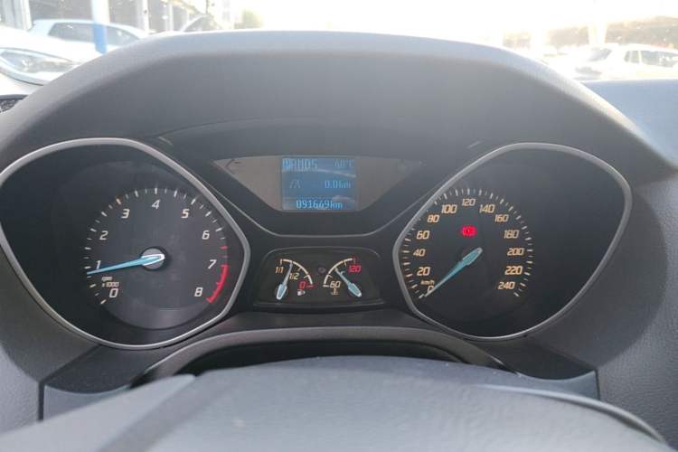 Used Ford Focus 2012 Sedan 1.6L Automatic Comfort Model Instrument Cluster