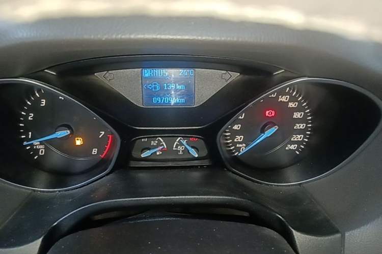 Used Ford Focus 2012 Sedan 1.6L Automatic Fashion Edition Instrument Cluster