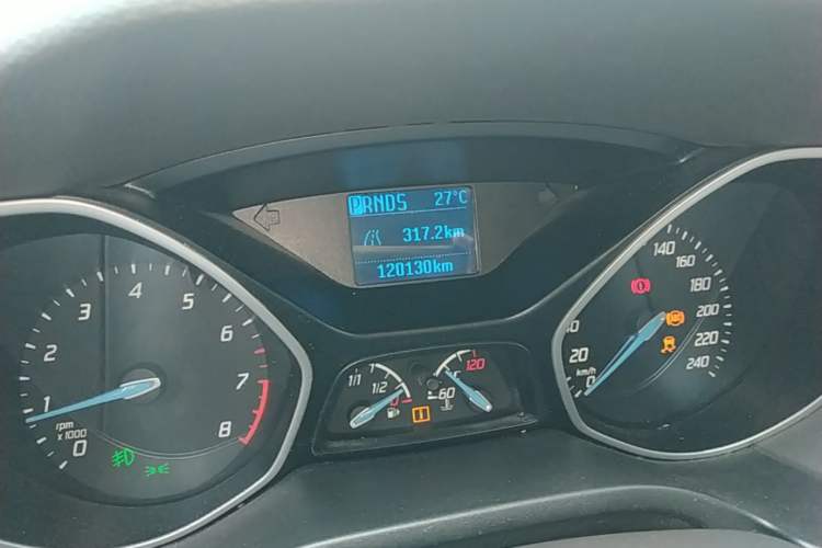 Used Ford Focus 2012 Sedan 1.6L Automatic Comfort Model Instrument Cluster