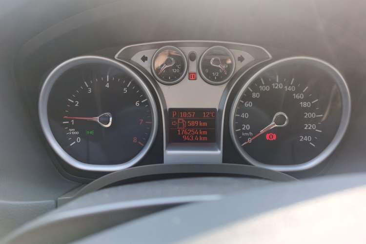 Used Ford Focus 2012 Hatchback Classic 1.8L Automatic Fashion Edition Instrument Cluster
